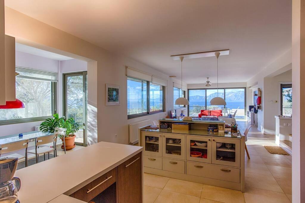 Panoramic View Summerhouse Loukissia Екстериор снимка