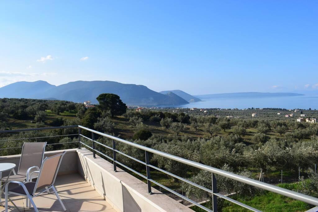 Panoramic View Summerhouse Loukissia Екстериор снимка