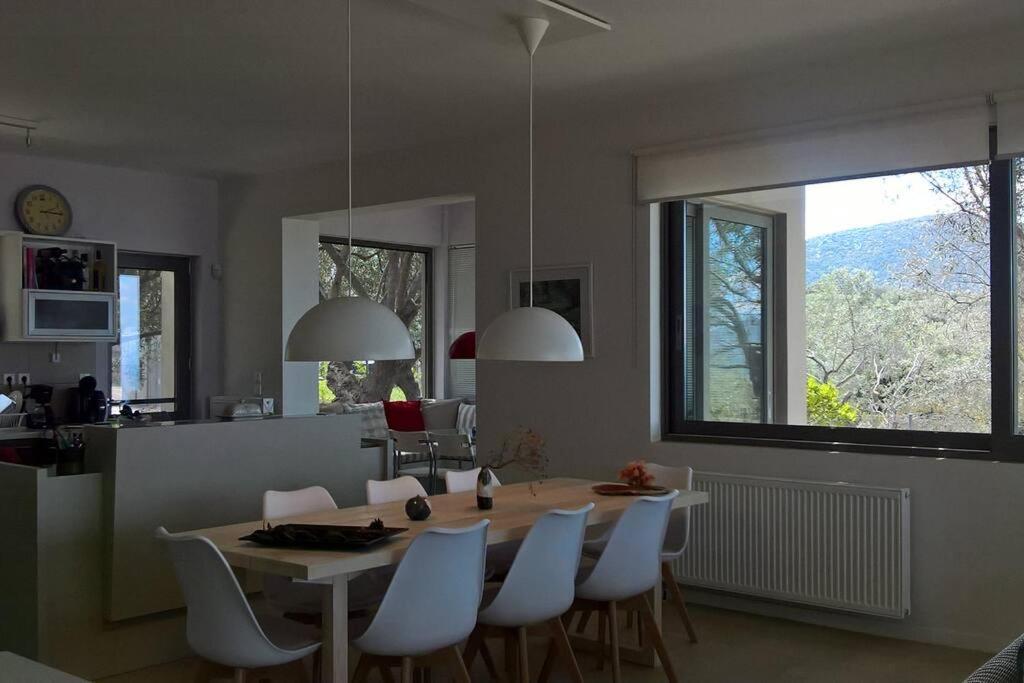 Panoramic View Summerhouse Loukissia Екстериор снимка